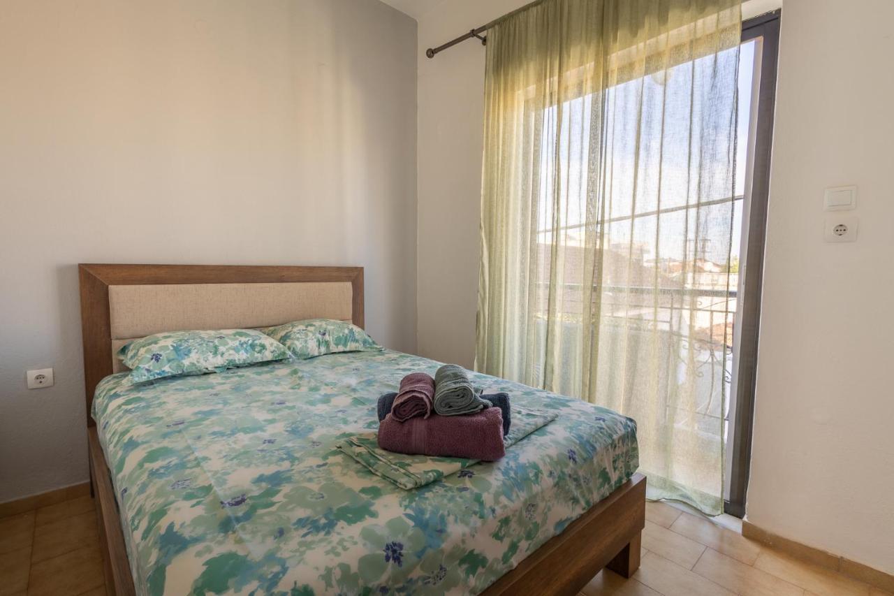 Deluxe Apartment La ลาริซา ภายนอก รูปภาพ