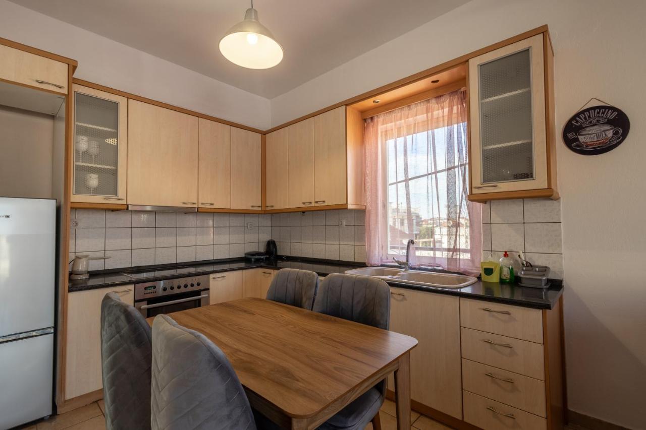 Deluxe Apartment La ลาริซา ภายนอก รูปภาพ